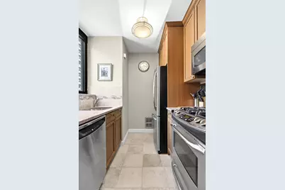 255 E 49th Street #9-A, New York City, NY 10017 - Photo 5
