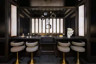 303 Park Ave, New York City, NY 10022 - Photo 27