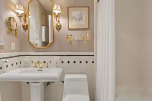 430 E 57th St, New York City, NY 10022 - Photo 7