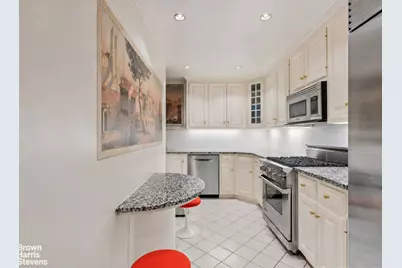430 E 57th Street #5C, New York City, NY 10022 - Photo 5