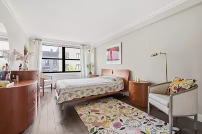 225 E 57th Street #5M, New York, NY 10022 - Photo 5