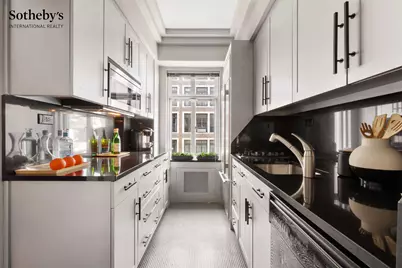 65 E 76th Street #10B, New York City, NY 10021 - Photo 5