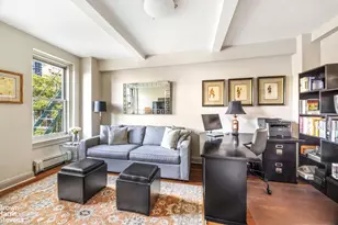 325 W 45th St, New York, NY 10036 - Photo 7