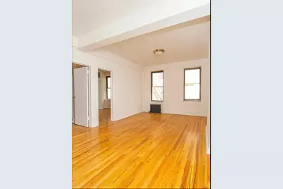 172 E 92nd Street #3A, New York City, NY 10128 - Photo 3
