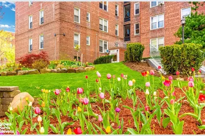 5645 Netherland Avenue #6A, Bronx, NY 10471 - Photo 3