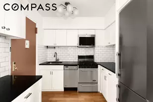 60 E 9th St, New York City, NY 10003 - Photo 3