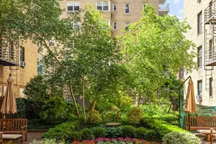 60 E 9th St, New York City, NY 10003 - Photo 5