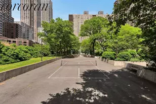 185 W End Ave, New York City, NY 10023 - Photo 17