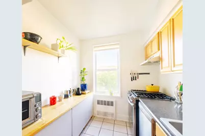 616 E 18th Street #6D, New York City, NY 11226 - Photo 5