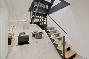 5-12 51st Ave, New York City, NY 11101 - Photo 9