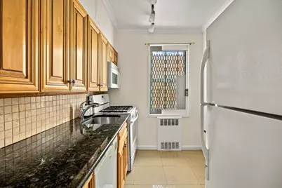 81-15 35th Avenue #6B, Jackson Heights, NY 11372 - Photo 7
