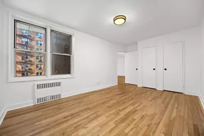67-30 Clyde Street #3b, New York City, NY 11375 - Photo 9
