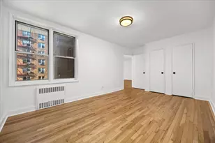 67-30 Clyde St, New York City, NY 11375 - Photo 9