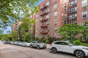 67-30 Clyde St, New York City, NY 11375 - Photo 13