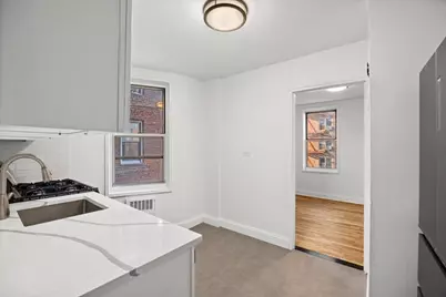 67-30 Clyde Street #3b, New York City, NY 11375 - Photo 3