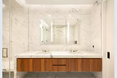 111 Leroy Street #9, New York, NY 10014 - Photo 9