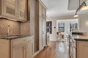 333 E 34th St, New York City, NY 10016 - Photo 11
