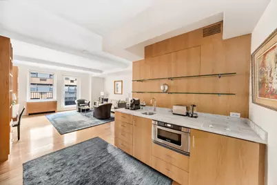 111 E 56th Street #1206, New York, NY 10022 - Photo 3