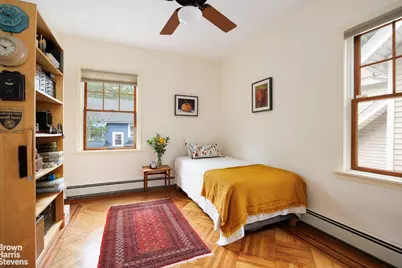 652 Marlborough Road, New York City, NY 11230 - Photo 11