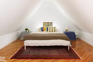 652 Marlborough Rd, New York City, NY 11230 - Photo 13