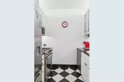 250 E 54th Street #21D, New York, NY 10022 - Photo 3