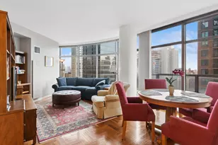 250 E 54th St, New York, NY 10022 - Photo 1