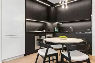 121 E 22nd St, New York City, NY 10010 - Photo 5