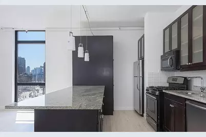 7 Essex Street #5A, New York City, NY 10002 - Photo 3