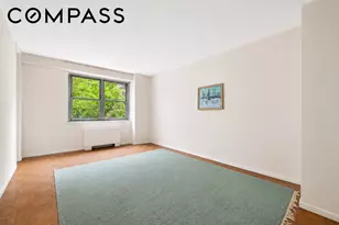 300 E 40th St, New York City, NY 10016 - Photo 11