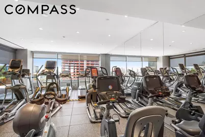 300 E 40th Street #4T, New York City, NY 10016 - Photo 15