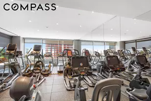 300 E 40th St, New York City, NY 10016 - Photo 15