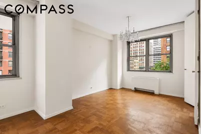 300 E 40th Street #4T, New York City, NY 10016 - Photo 7