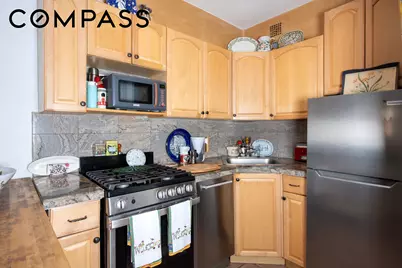 123 W 80th Street #2R, New York, NY 10024 - Photo 5