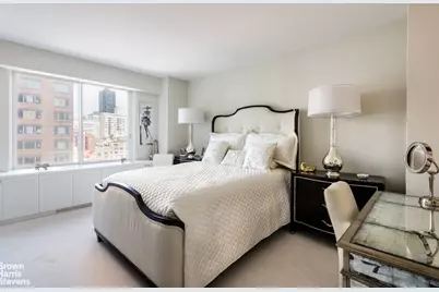 200 E 61st Street #16E, New York, NY 10065 - Photo 5