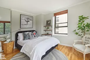 101 W 81st St, New York City, NY 10024 - Photo 5