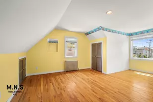 106-25 215th St, New York City, NY 11429 - Photo 15