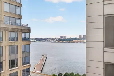 240 Riverside Boulevard #14F, New York City, NY 10069 - Photo 5