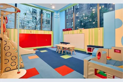 240 Riverside Boulevard #14F, New York City, NY 10069 - Photo 15
