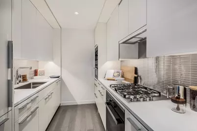252 South Street #69E, New York, NY 10002 - Photo 3