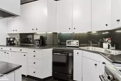 60 Sutton Place S #8JN, New York City, NY 10022 - Photo 9
