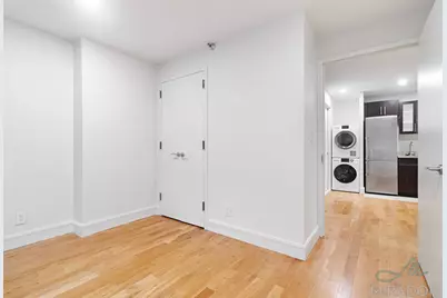 636 E 11th Street #2G, New York City, NY 10003 - Photo 17
