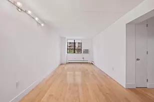 220 Manhattan Ave, New York City, NY 10025 - Photo 3