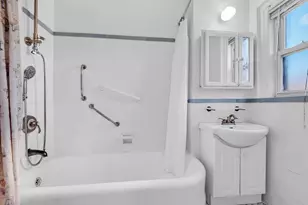 400 E 59th St, New York City, NY 10022 - Photo 7