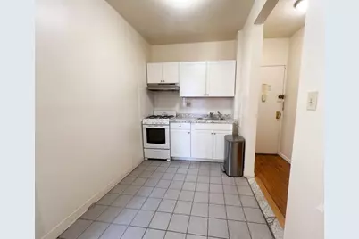 27-08 39th Avenue #3E, New York City, NY 11101 - Photo 3