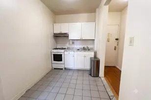 27-08 39th Ave, New York City, NY 11101 - Photo 3