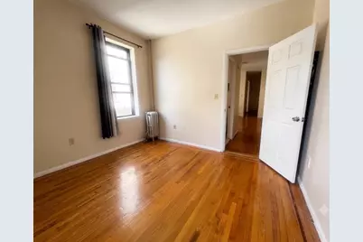 27-08 39th Avenue #3E, New York City, NY 11101 - Photo 5