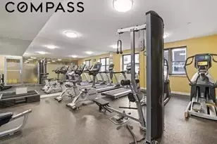 516 W 47th St, New York City, NY 10036 - Photo 13