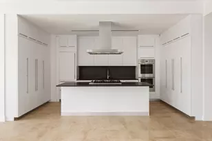 500 W 53rd St, New York, NY 10019 - Photo 9