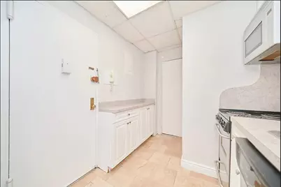 331 W 43rd Street #4A, New York, NY 10036 - Photo 3