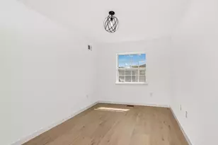 150 Surf Dr, Bronx, NY 10473 - Photo 11